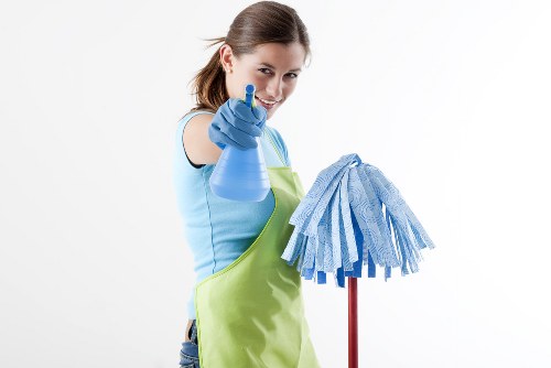 Professional curtain cleaning for Colliers Wood homes and flats