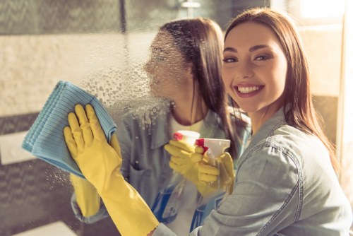 Structured response to customer concerns in a cleaning service